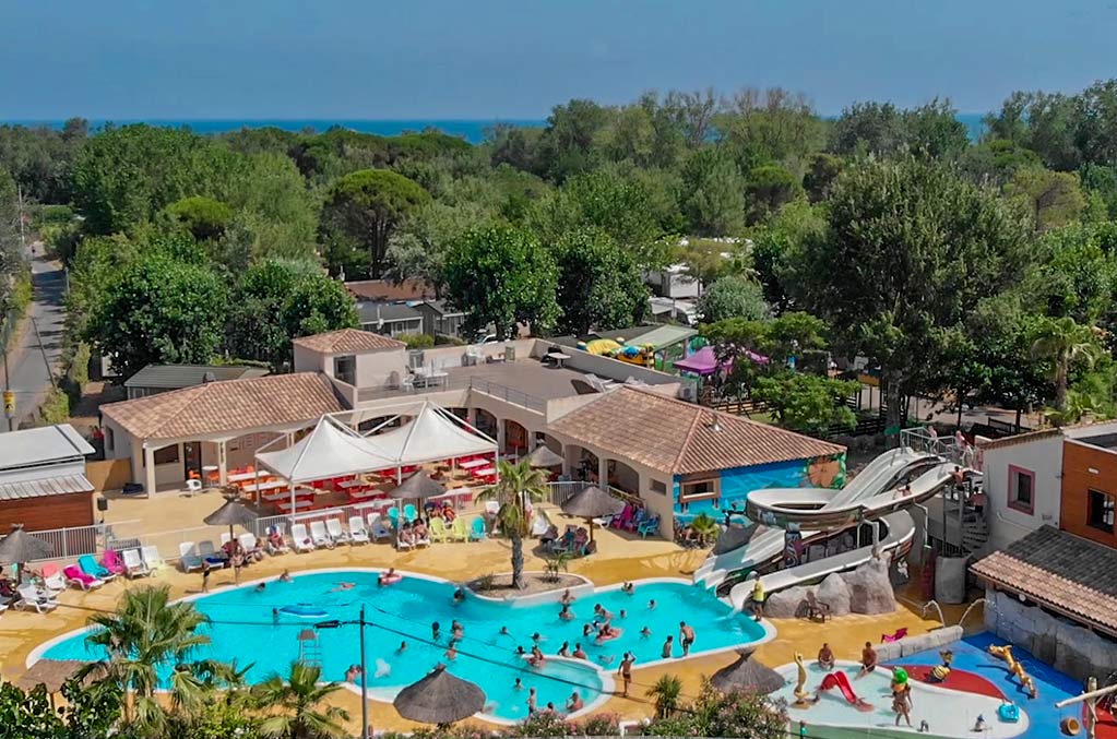 Camping Le Cayola  Vias Plage  4-star