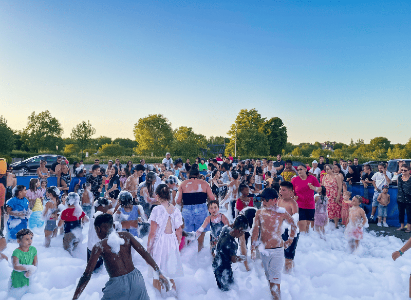 images/establishments/domaine-des-guifettes/animations/camping-mousse-party.png#joomlaImage://local-images/establishments/domaine-des-guifettes/animations/camping-mousse-party.png?width=800&height=584