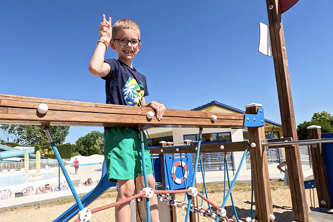 images/establishments/domaine-des-guifettes/enfants/camping-jeux-enfants-2.jpg#joomlaImage://local-images/establishments/domaine-des-guifettes/enfants/camping-jeux-enfants-2.jpg?width=667&height=444